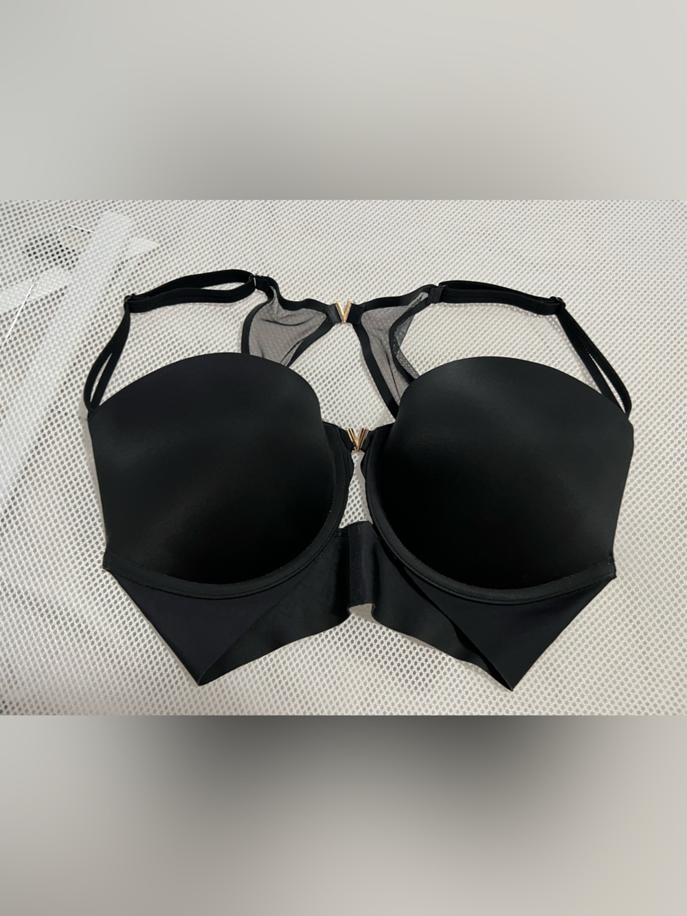 Victoria's Secret Black Molded Cup Underwire Bra